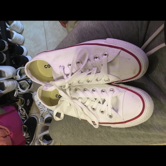 White converse low tops - Picture 2 of 2